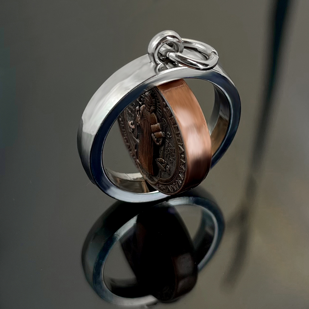 Новое ожерелье с медалью Свято – обзор и цена Jewelry & Watches Company