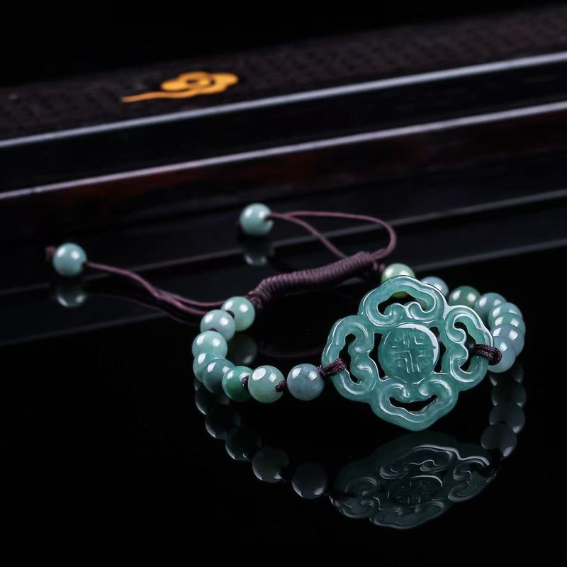 Браслет из натурального жадеит – обзор и цена Jewelry & Watches Company